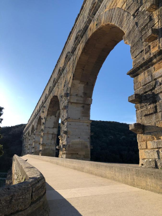 Havre De Paix Au Pont Du Gard Piscine Et Jacuzzi Chez Valerie Payre