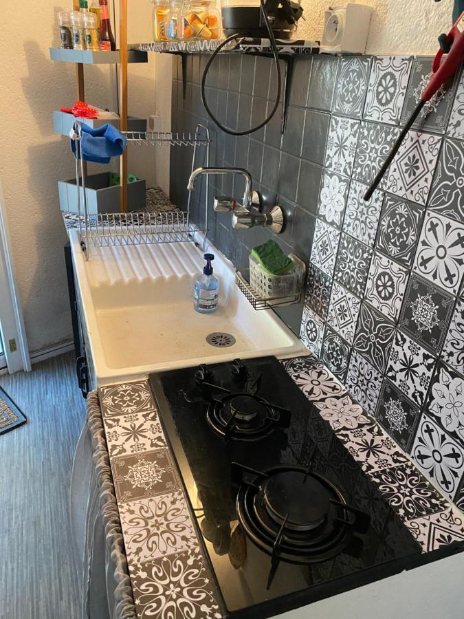 Holiday home Havre De Paix Au Pont Du Gard Piscine Et Jacuzzi Chez Valerie Payre *