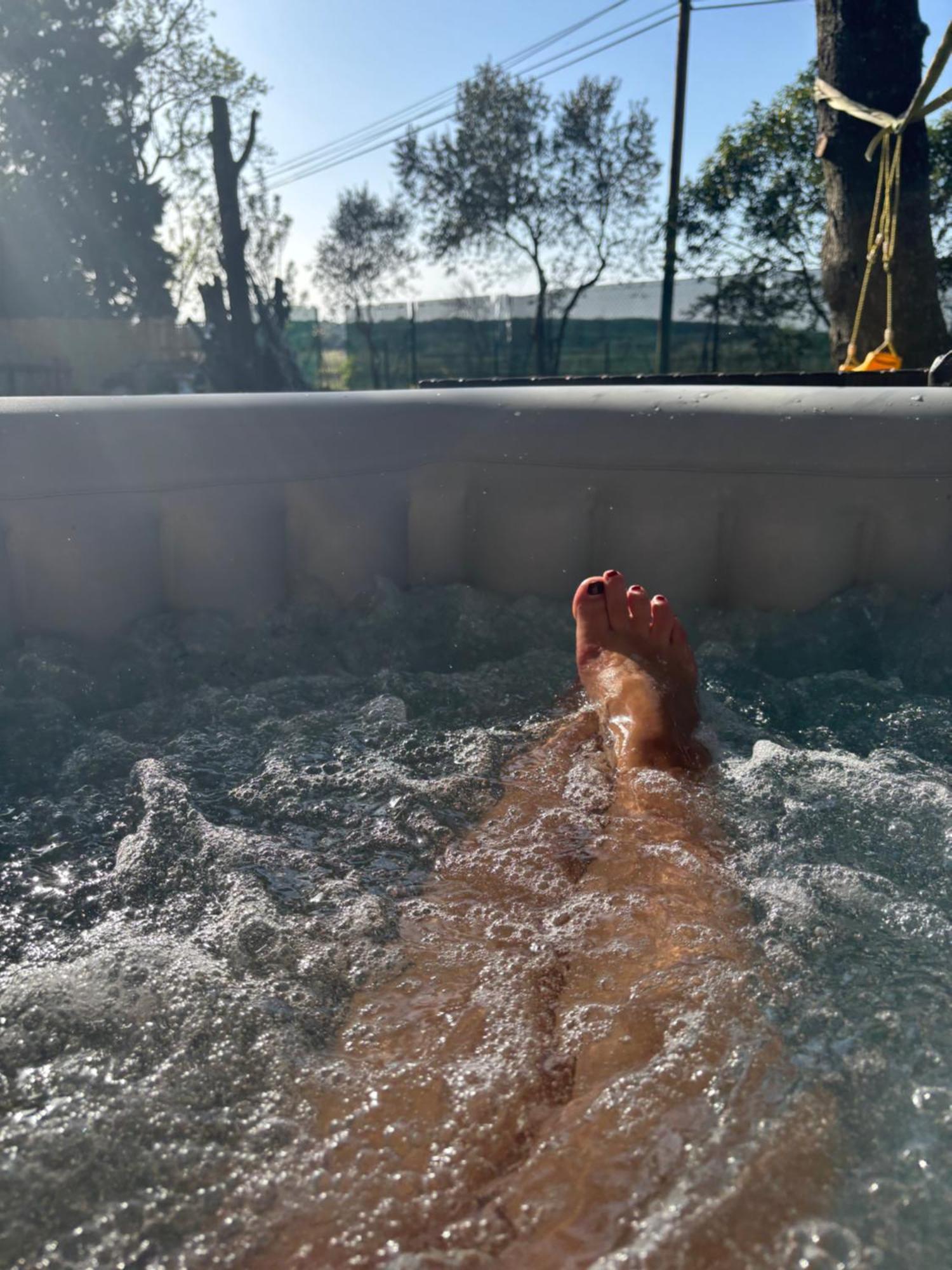 Havre De Paix Au Pont Du Gard Piscine Et Jacuzzi Chez Valerie Payre Holiday home *